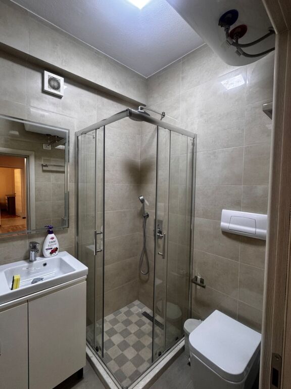 🏡 JEPET ME QERA APARTAMENT 1+1 – FRESK