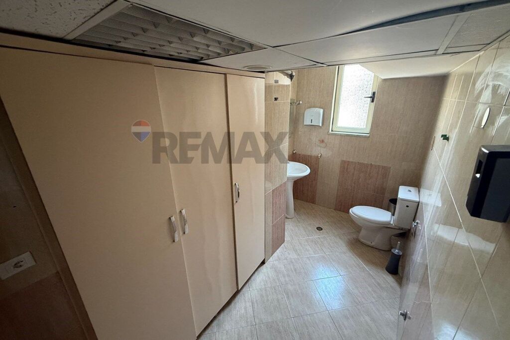 Office space for rent Petro Nini