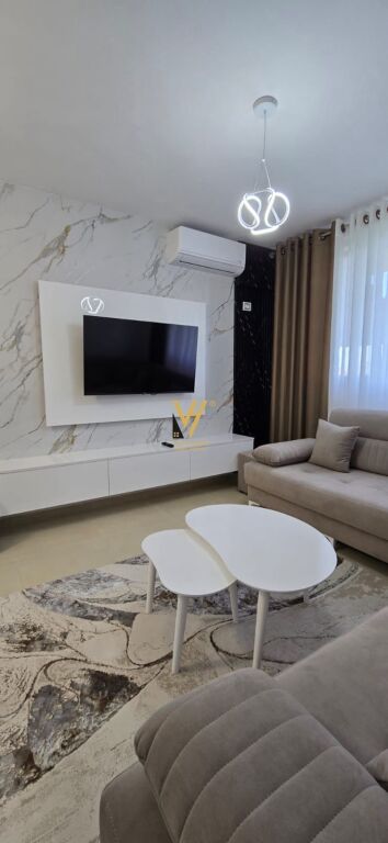 JEPET APARTAMENT 1+1 ME QERA NE SHKOZE 35.000 LEKE