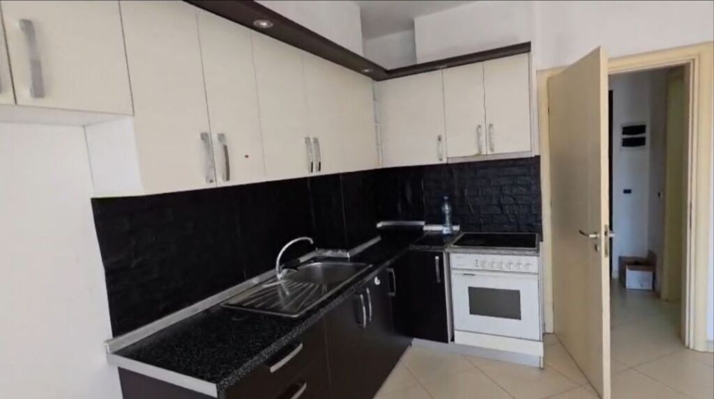 Affitto | Apartament 2 + 1 | Astir | 350 €/mese