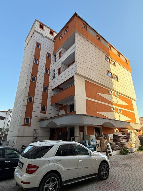 Entire Building for Rent in Ish-Këneta, Durrës