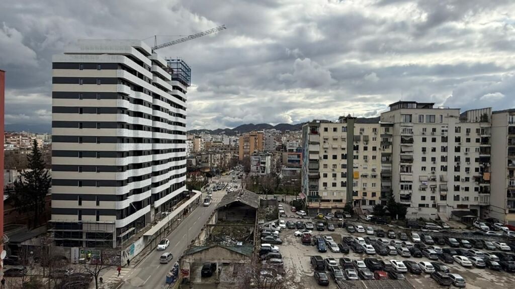 APARTAMENT 3+1 PER SHITJE TEK CORNER RESIDENCE