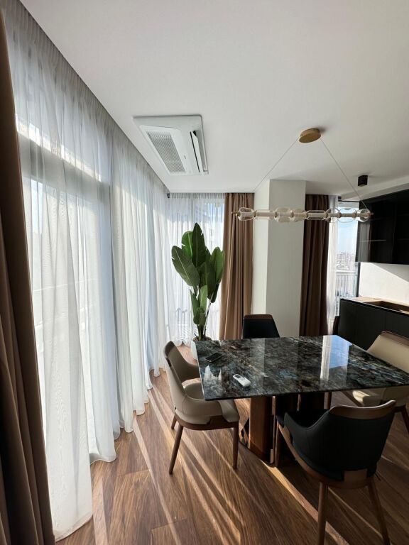 Qira 3+1+2+2Poste parkimi.Lake view Residences.