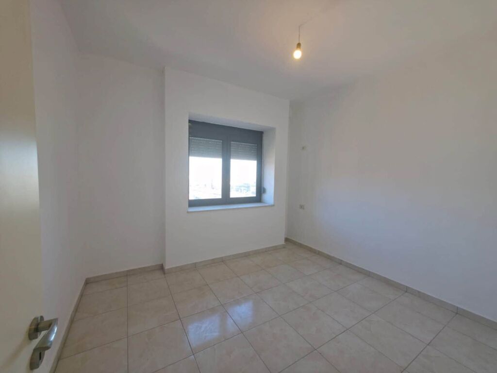 OKAZION!!! SHITET APARTAMENT 3+1+2 PRANE CASA ITALIAS