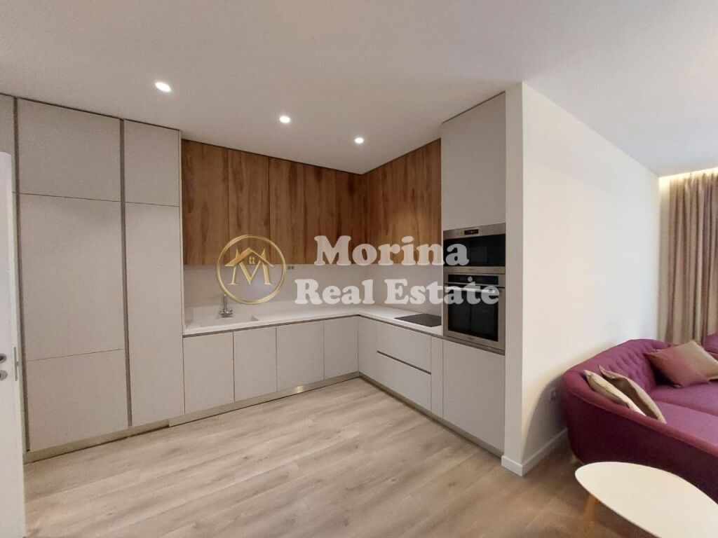 Affitto | Apartament 2 + 1 | Rruga 5 Maji | 900 €/mese