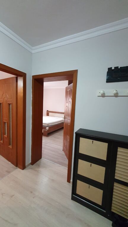 Apartament 1+1 me qera ne Myslym Shyr prane Kastratit