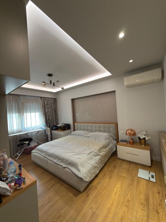 🔑SHITET - SUPER Apartament 2+1+Depo+Parkim tek Komuna e Parisit