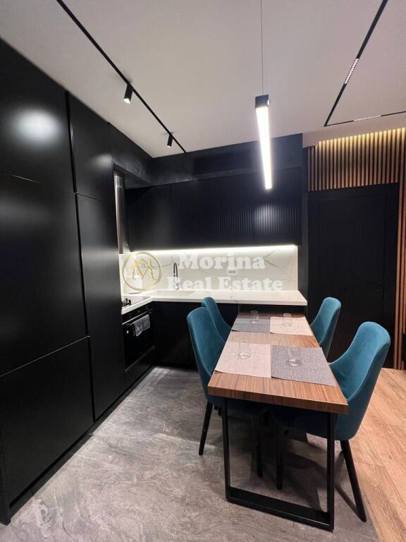 Qera | Apartament 2 + 1 | Qender| 1300 €/muaj