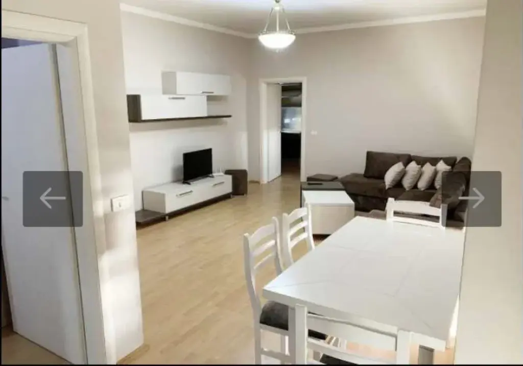 Qera | Penthouse 2+1+Aneks+Ballkon| Rruga Fuat Toptani | 500 €/muaj