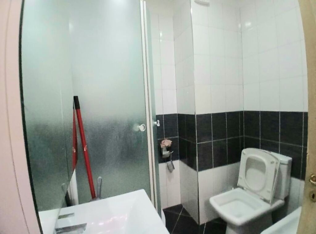 Jepet me qira 2+1 Ali Demi 550 mije leke