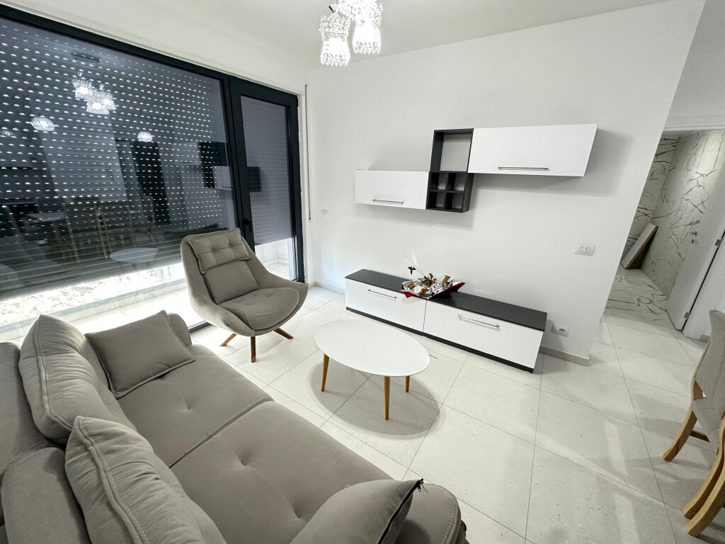 Jepet me Qira Apartament 1+1+parkim  Rezidenca Tirana Akses | Ish Dogana përballë Pati Travel,  çdo gjë e re