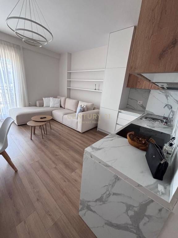 APPARTAMENTO 1+1 IN AFFITTO IN CENTRO – VIA DELLE BARRICATE 1,100 € /Mese