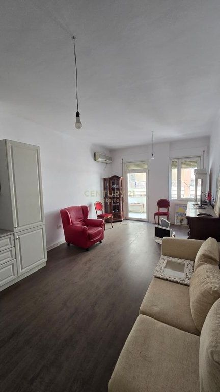 Apartament 2+1+2 per shitje te Kopshti Zoologjik