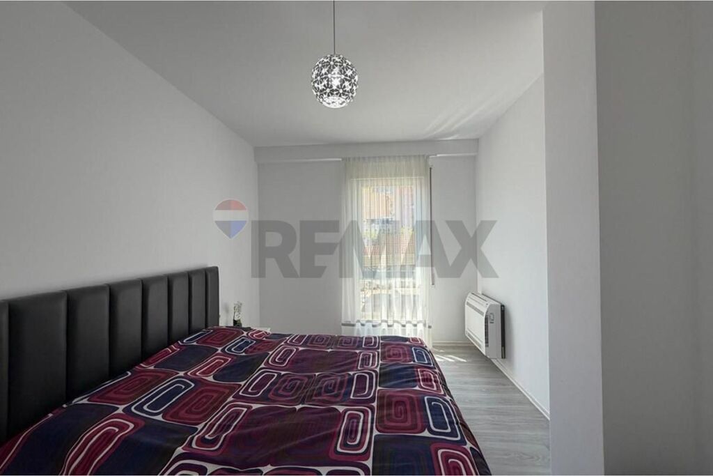 Jepet me Qira: Apartament Modern 1+1 te 9-Katëshet (Qendër)