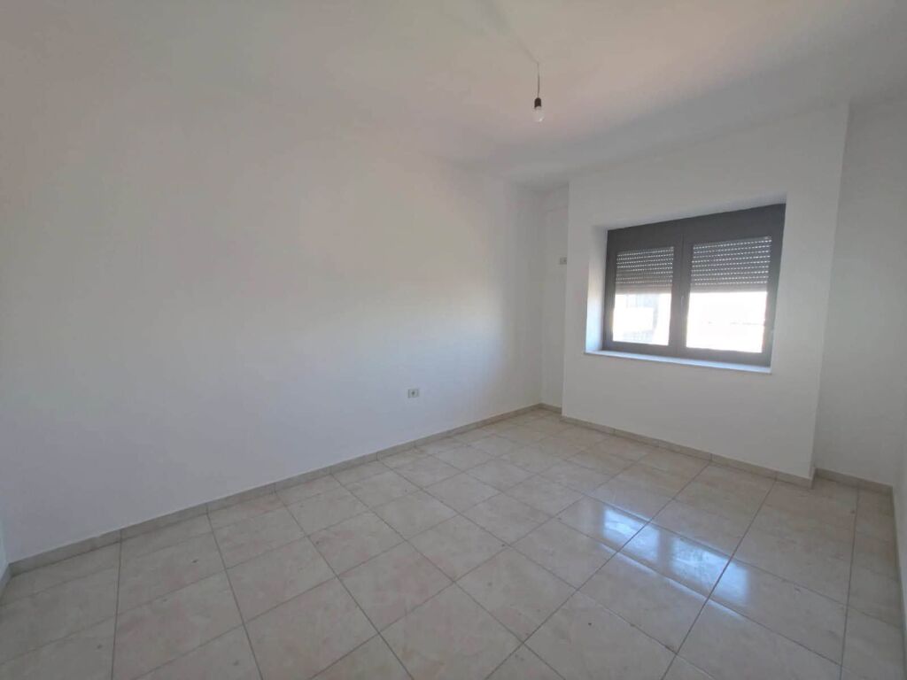 OKAZION!!! SHITET APARTAMENT 3+1+2 PRANE CASA ITALIAS