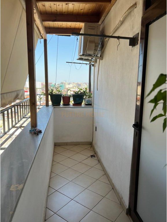Qira, Apartament 3+1+2, Ish Parku I Autobuzave