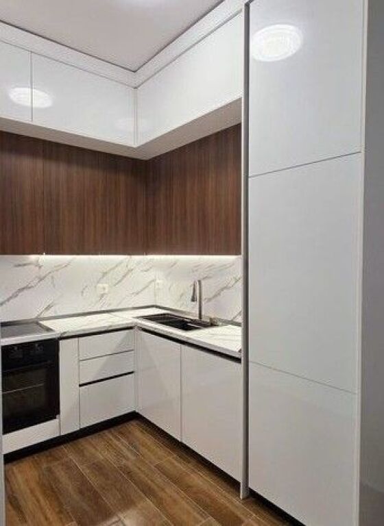 JAPIM ME QIRA APARTAMENT 1+1 &amp; POST PARKIMI TEK ALTURA TRADE CENTER BULEVARDI I RI