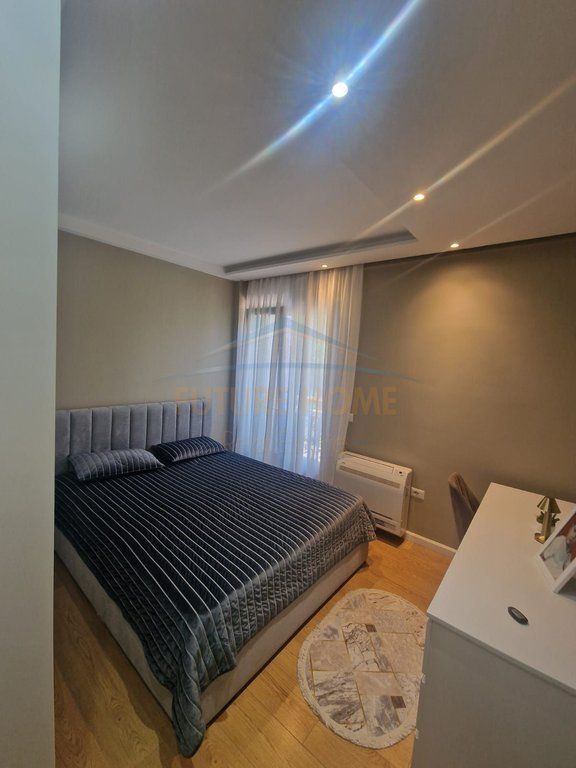 Qera, Apartament 3+1+2 , Rruga Sadik Petrela, Tirane