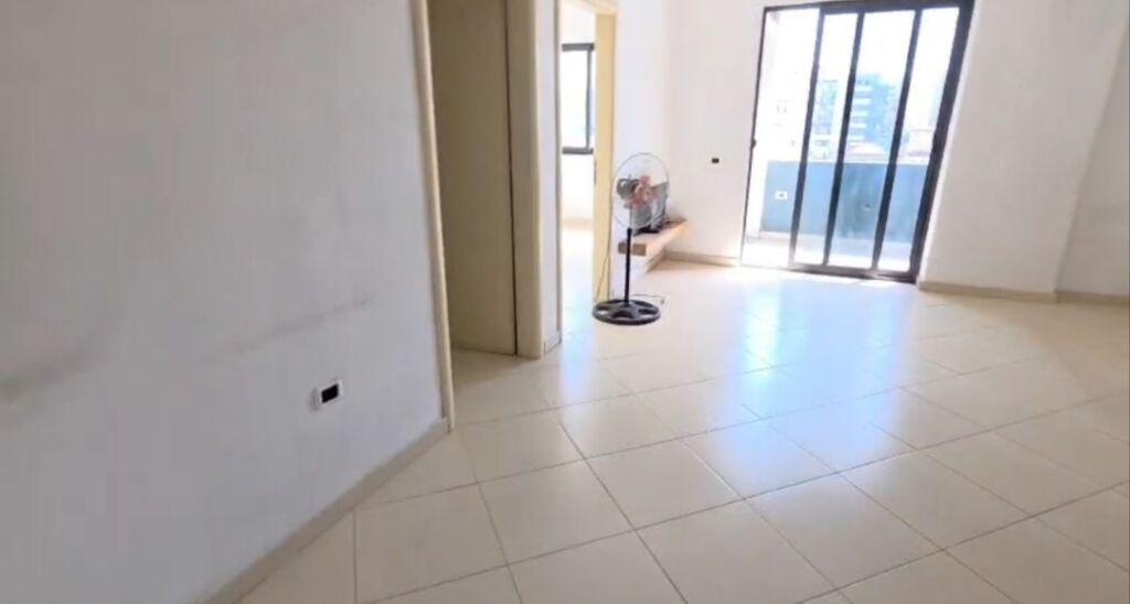 Affitto | Apartament 2 + 1 | Astir | 350 €/mese