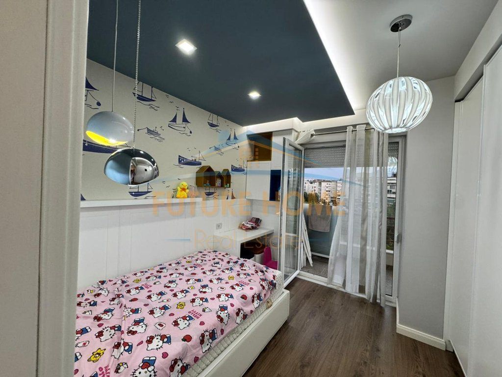 Rent, Apartment 2+1+2+Parking Space, Complex "FZ 2", Dry Lake.