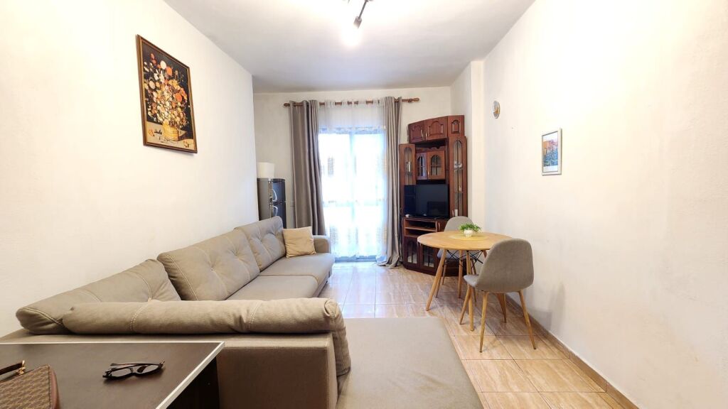 Affitto | Apartament 1 + 1 Rrethi | Astir | 400 €/mese