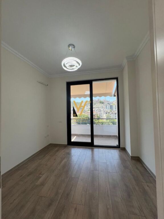 SHITET APARTAMENT 2+1+BLK TE LIQENI I THATE 289.000 EURO