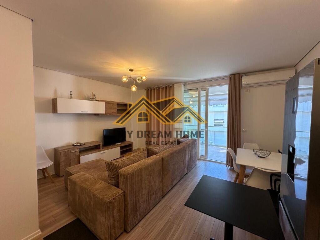SHITET APARTAMENT 1+1 VIJE E DYTE NGA VILAT NE GJIRIN E LALEZIT, NE KOMPLEKSIN SAN PIETRO!
