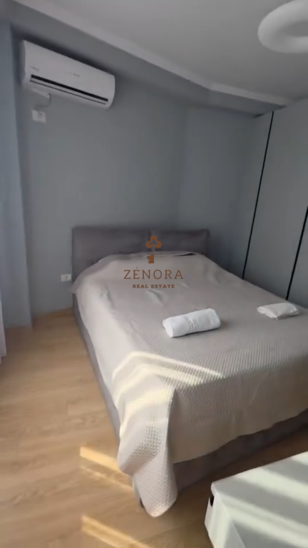 Jepet e qera apartament 2+1 – Bulevardi Zhanë D'Ark (D211015TR)