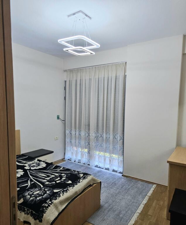 In affitto 2+1+1 Via 5 Maji 55.000 leke