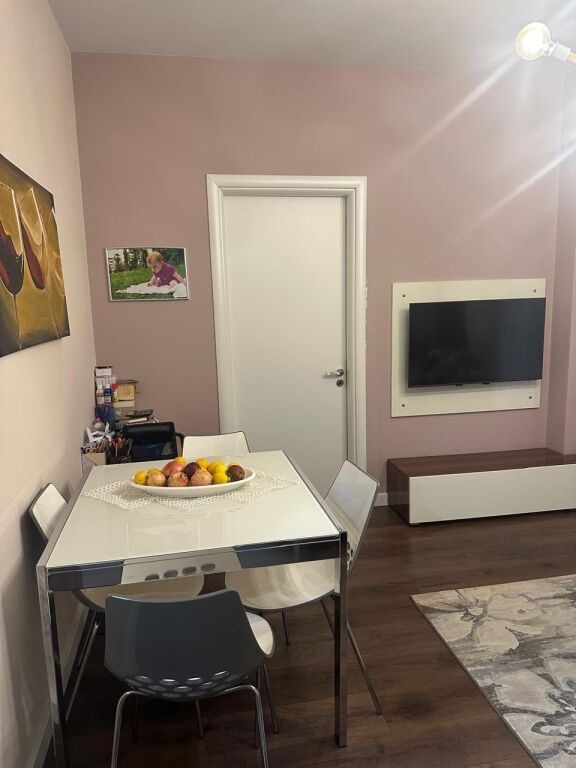 Apartament me qera 1+1 te Liqeni i Thate