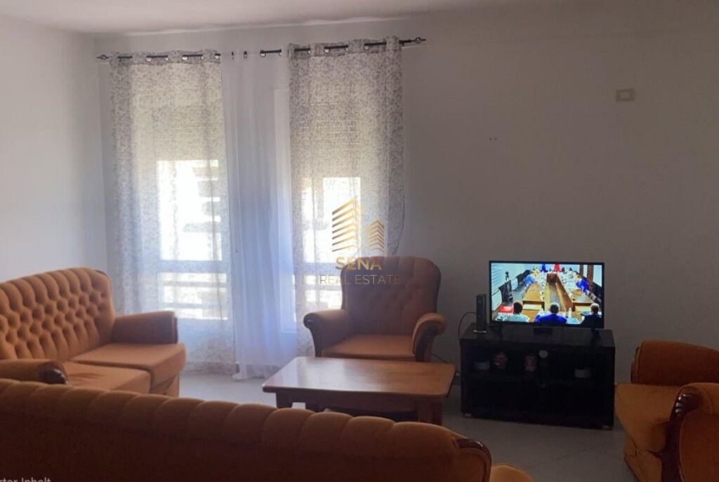 Qira, Apartament 1+1+blk, Spitali QSUT, 45.000 Lek/muaj