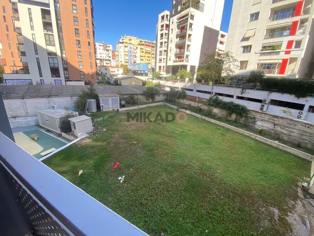 Locale in Affitto - Via Kosovareve!
