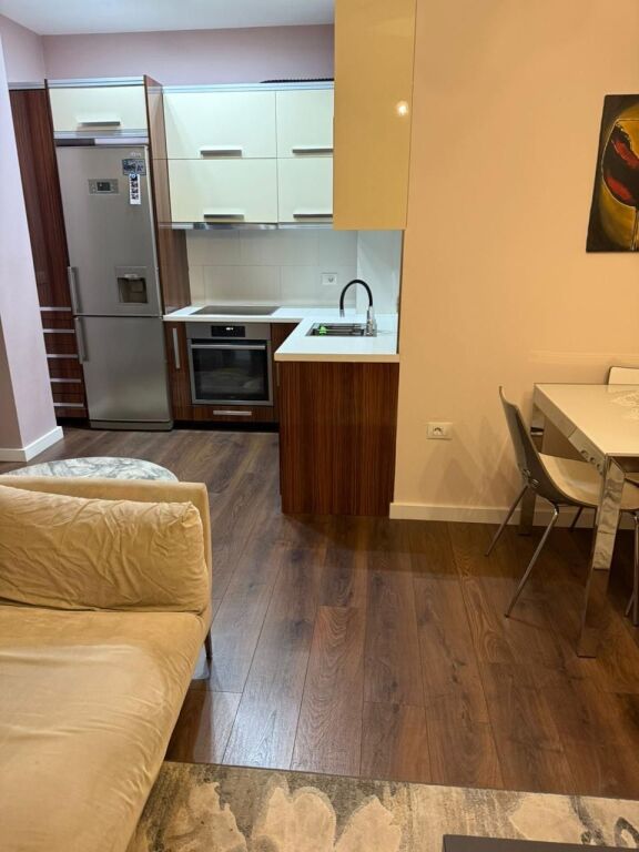 Apartament me qera 1+1 te Liqeni i Thate