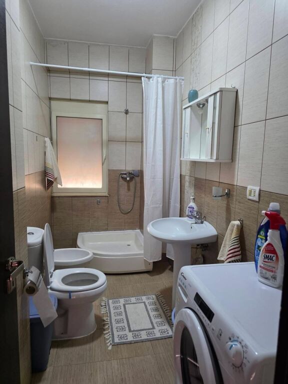 Qera | Apartament 1 + 1 | Brryli | 450 €/muaj