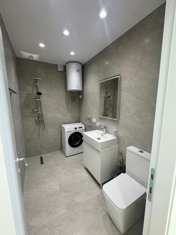 Shesim apartament 2+1 ne Myslym Shyri