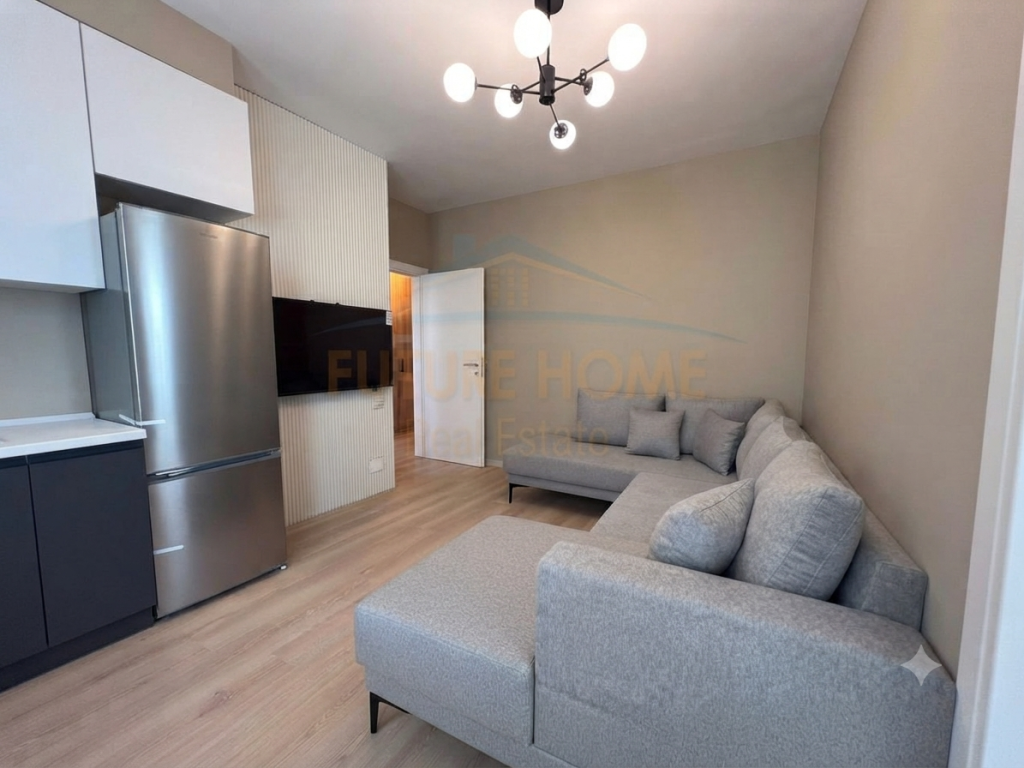 Shitet, Apartament 2+1, Unaza e Re