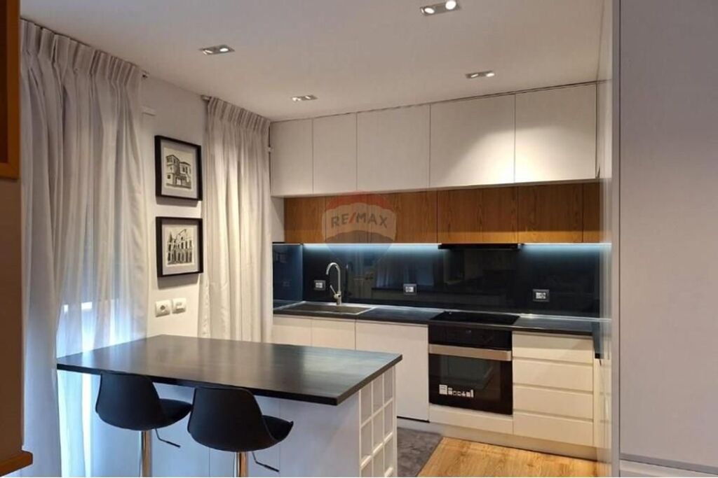 🌟 Apartament Studio Luksoz me Qira pranë 21 Dhjetorit! 🌟