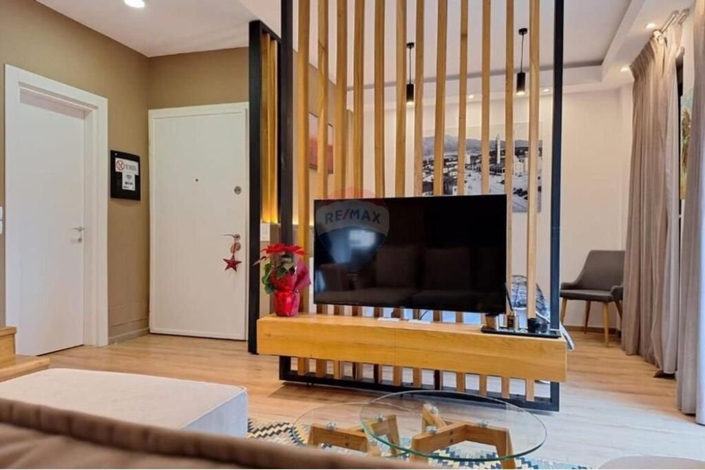 🌟 Apartament Studio Luksoz me Qira pranë 21 Dhjetorit! 🌟