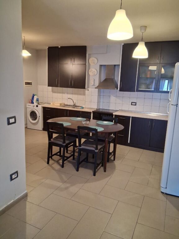 Apartament per qira 2+1-Myslym Shyri