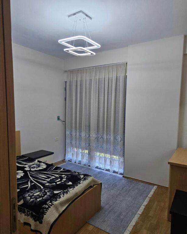 Qera | Apartament 2 + 1 | Rruga 5 Maji | 550 €/muaj