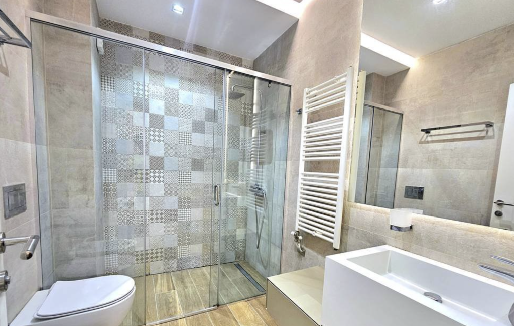 PREMIUM APARTAMENT 3+1+PARKIM PRANE KOPSHTIT BOTANIK