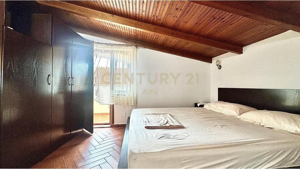 Jepet me qira apartament 3+1+2 tualete tek Vilat Gjermane!
