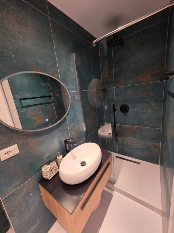 Jepet me qira apartamet 1+1 tek Rruga Dritan Hoxha, Kompleksi Aura