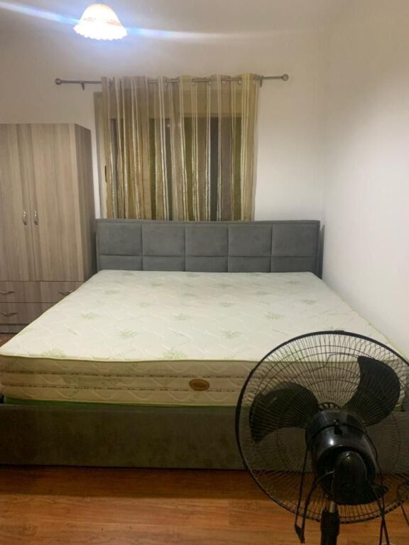Affitto | Shtëpi private 2 + 1 | Spitali Amerikan 2 | 400 €/mese
