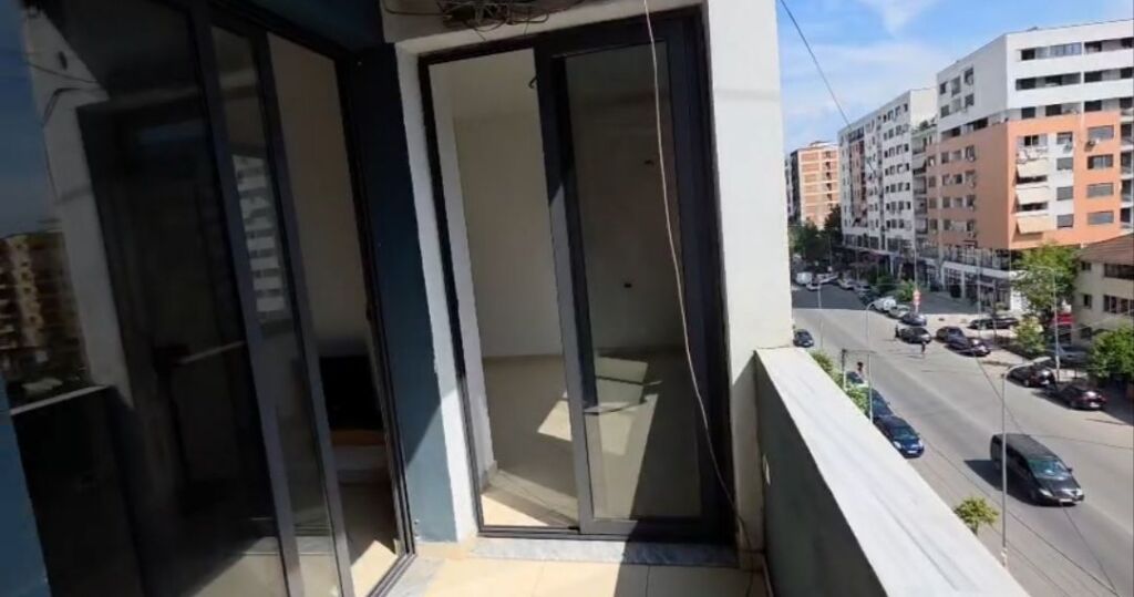 Affitto | Apartament 2 + 1 | Astir | 350 €/mese