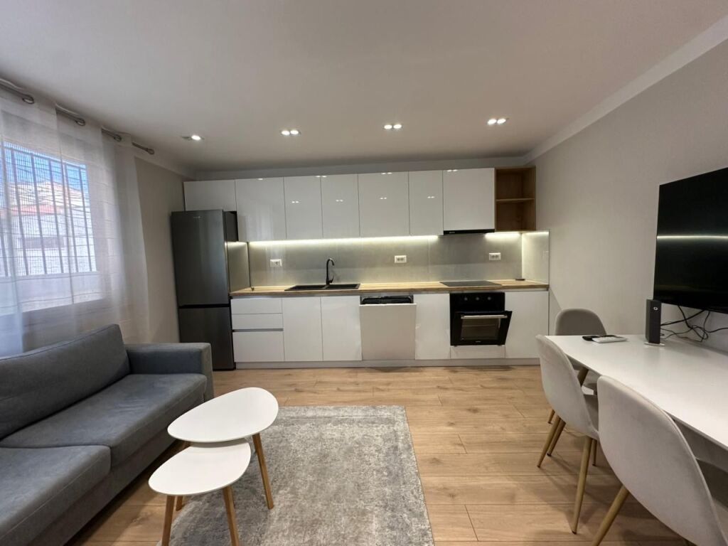 Jepet me Qira Apartment 1+1 📍Shkolla e Kuqe
