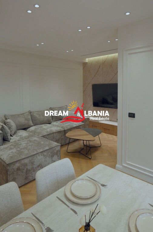 Apartament 2+1 Ne Shitje Perballe Delijorgjit