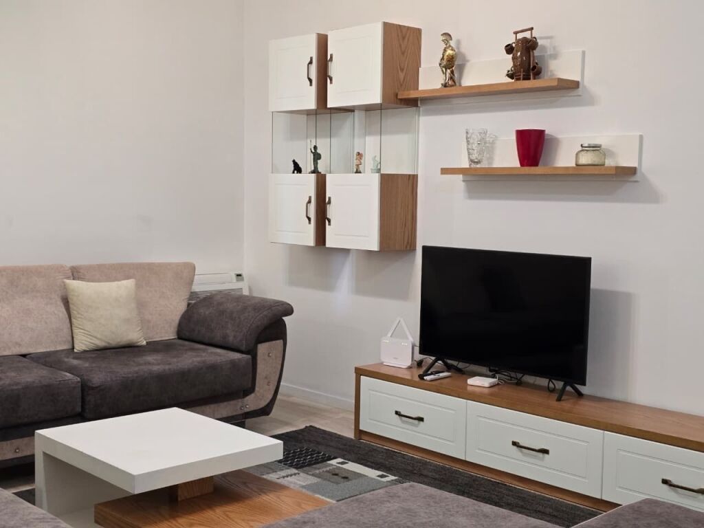 🏡 Appartamento 2+1+2 in affitto – Delijorgji, Via Kavajës