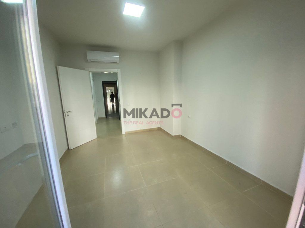 Locale in Affitto - Via Kosovareve!