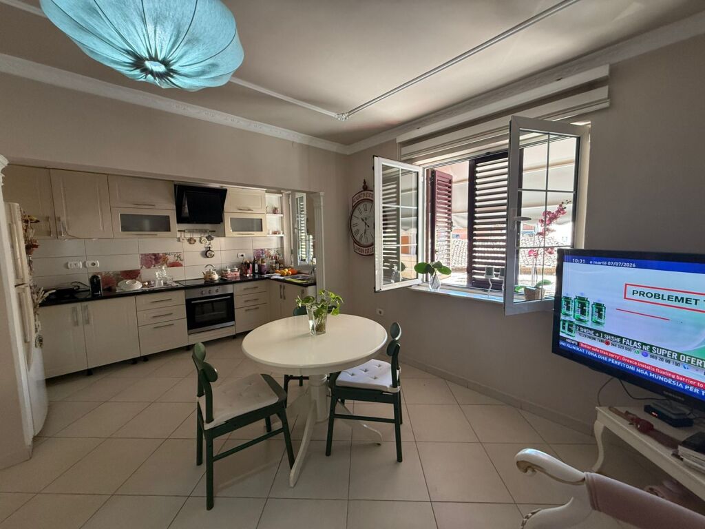 Apartament 2+1 Ali Demi